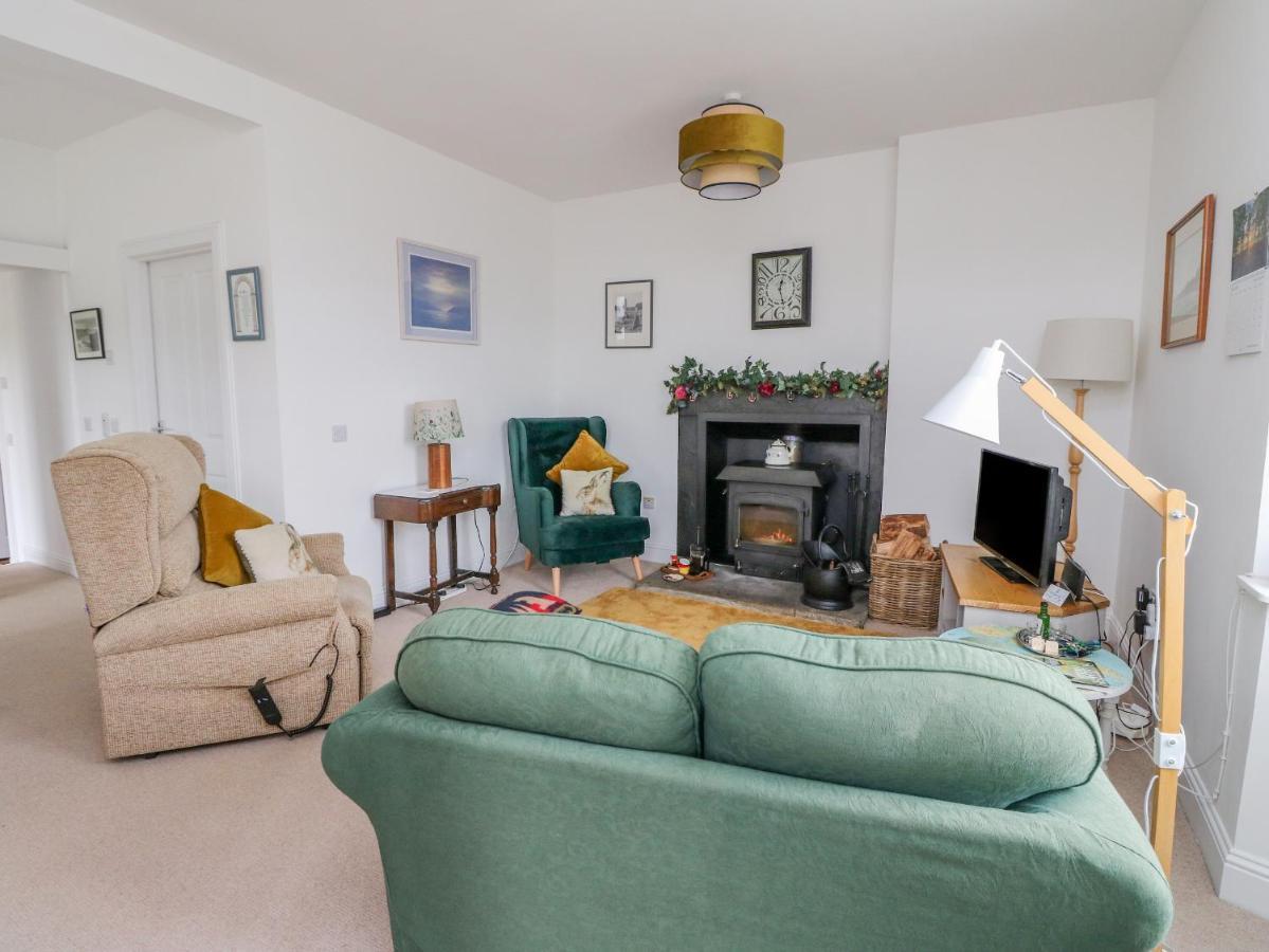 Seaview-Barsloisnach Cottage Kilmartin 外观 照片