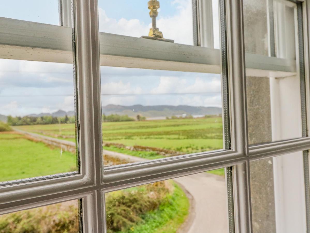 Seaview-Barsloisnach Cottage Kilmartin 外观 照片