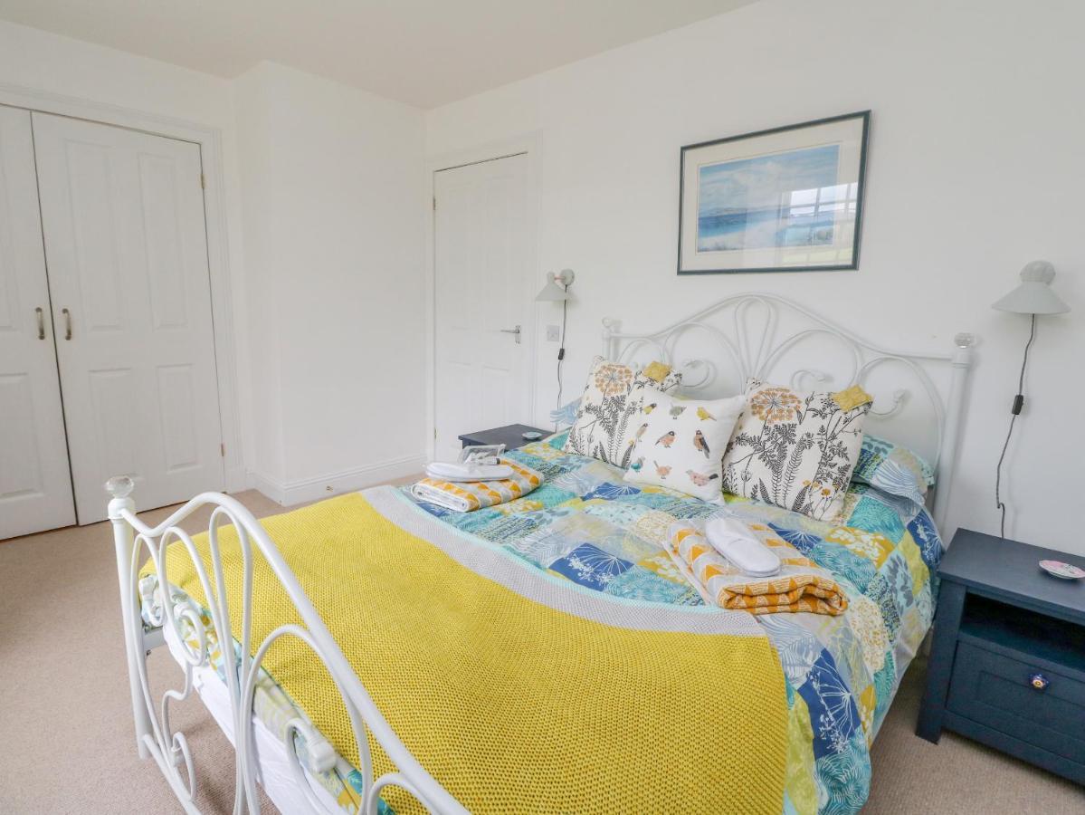 Seaview-Barsloisnach Cottage Kilmartin 外观 照片