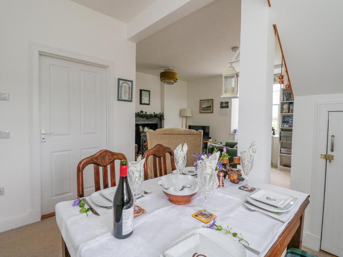 Seaview-Barsloisnach Cottage Kilmartin 外观 照片