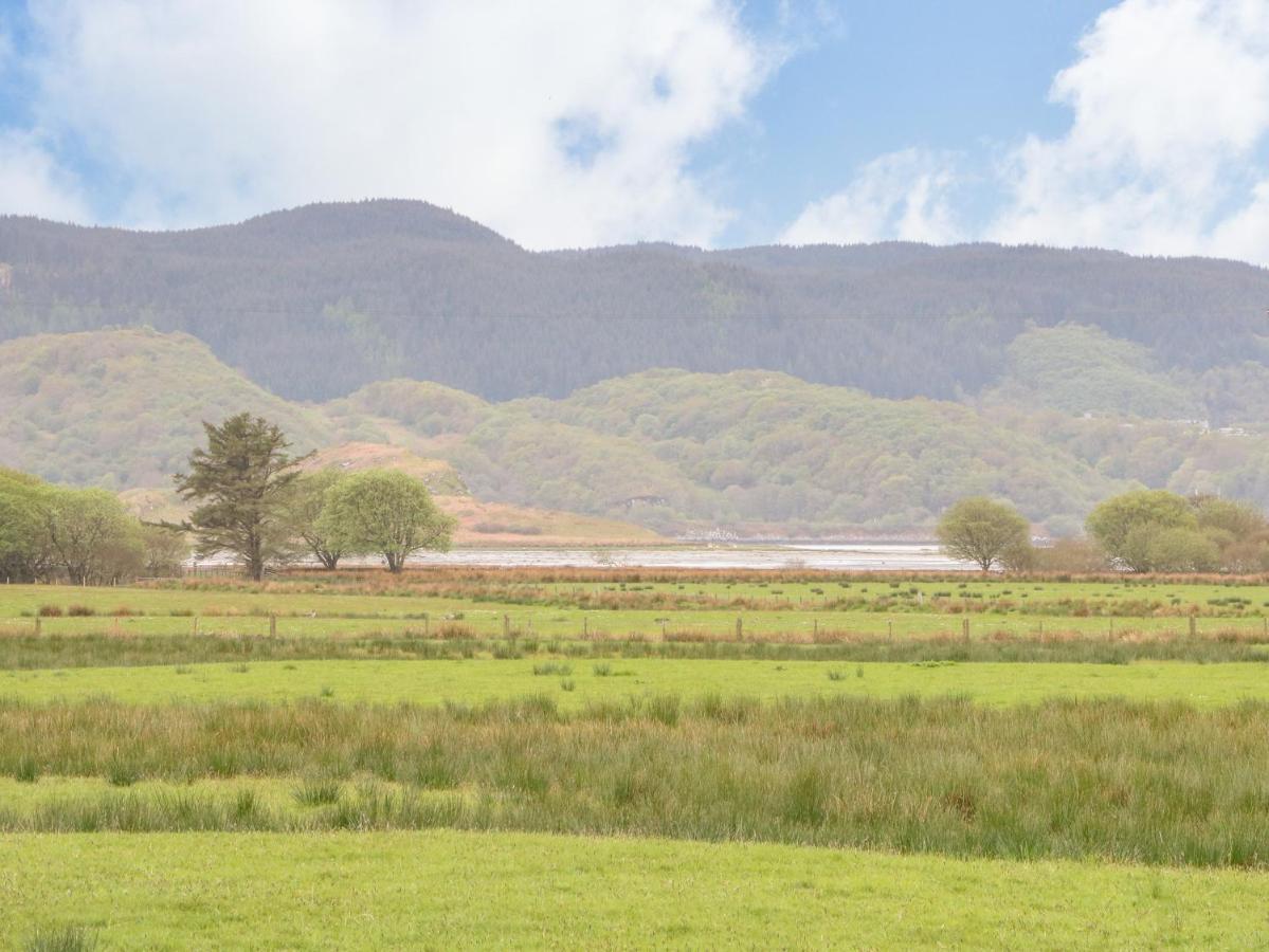 Seaview-Barsloisnach Cottage Kilmartin 外观 照片